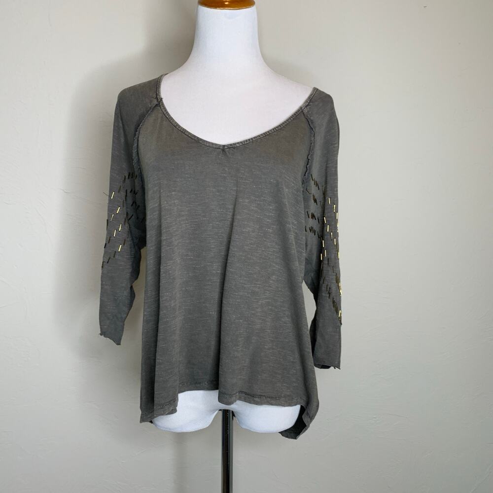 Urban Outfitters 3/4 sleeve Beaded Top Sz Small